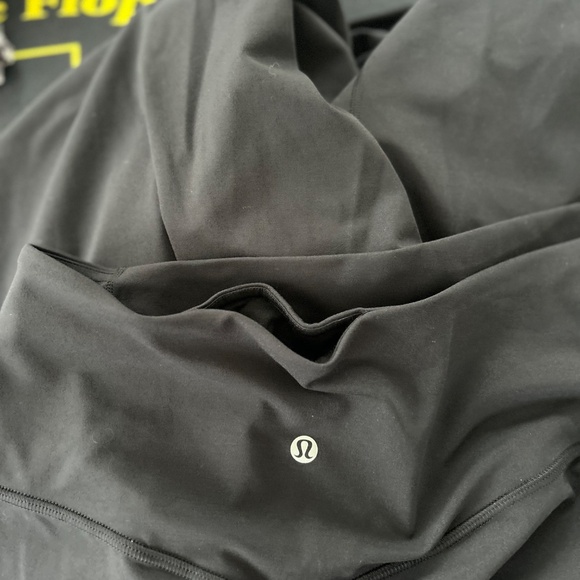 Lululemon Align Palazzo Pant Short Black Nulu High Rise Wide Leg Size 12 Yoga - Picture 11 of 16